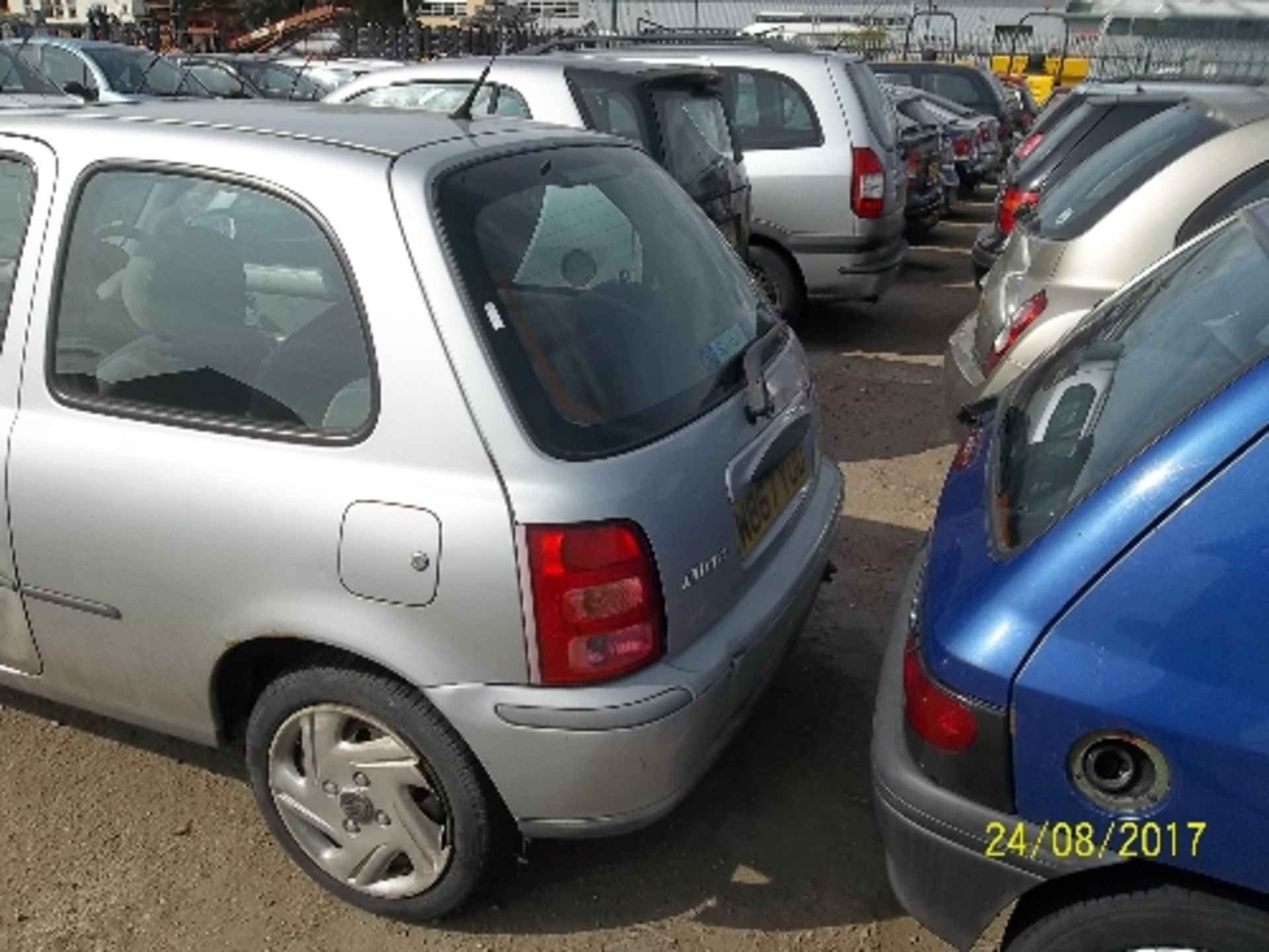 Nissan Micra S - W867 YUD Date of registration: 31.08.2000 998cc, petrol, manual, silver Odometer - Image 3 of 4