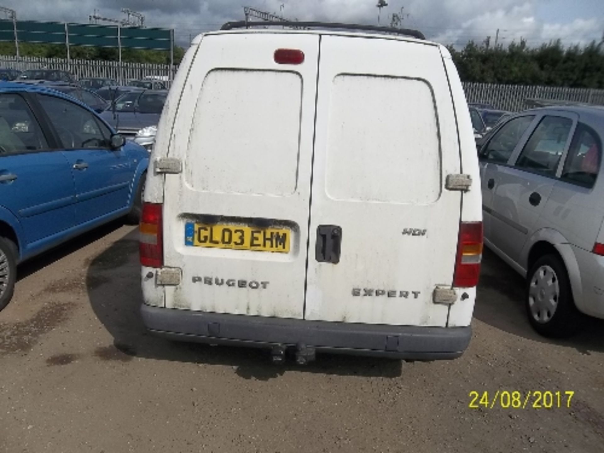 Peugeot Expert HDI Panel van - GL03 EGM Date of registration: 19.05.2003 1997cc, diesel, manual - Image 3 of 4