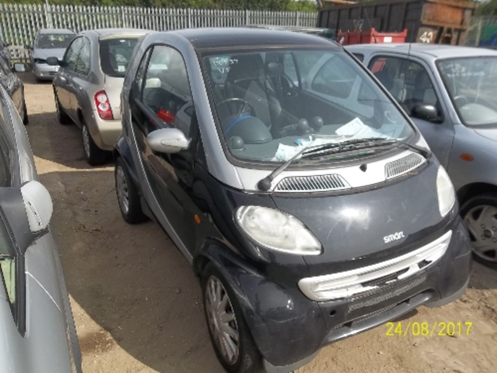 Smart City Passion 50 - MF51 FEP Date of registration: 29.11.2001 599cc, petrol, 6 speed auto, - Image 2 of 4