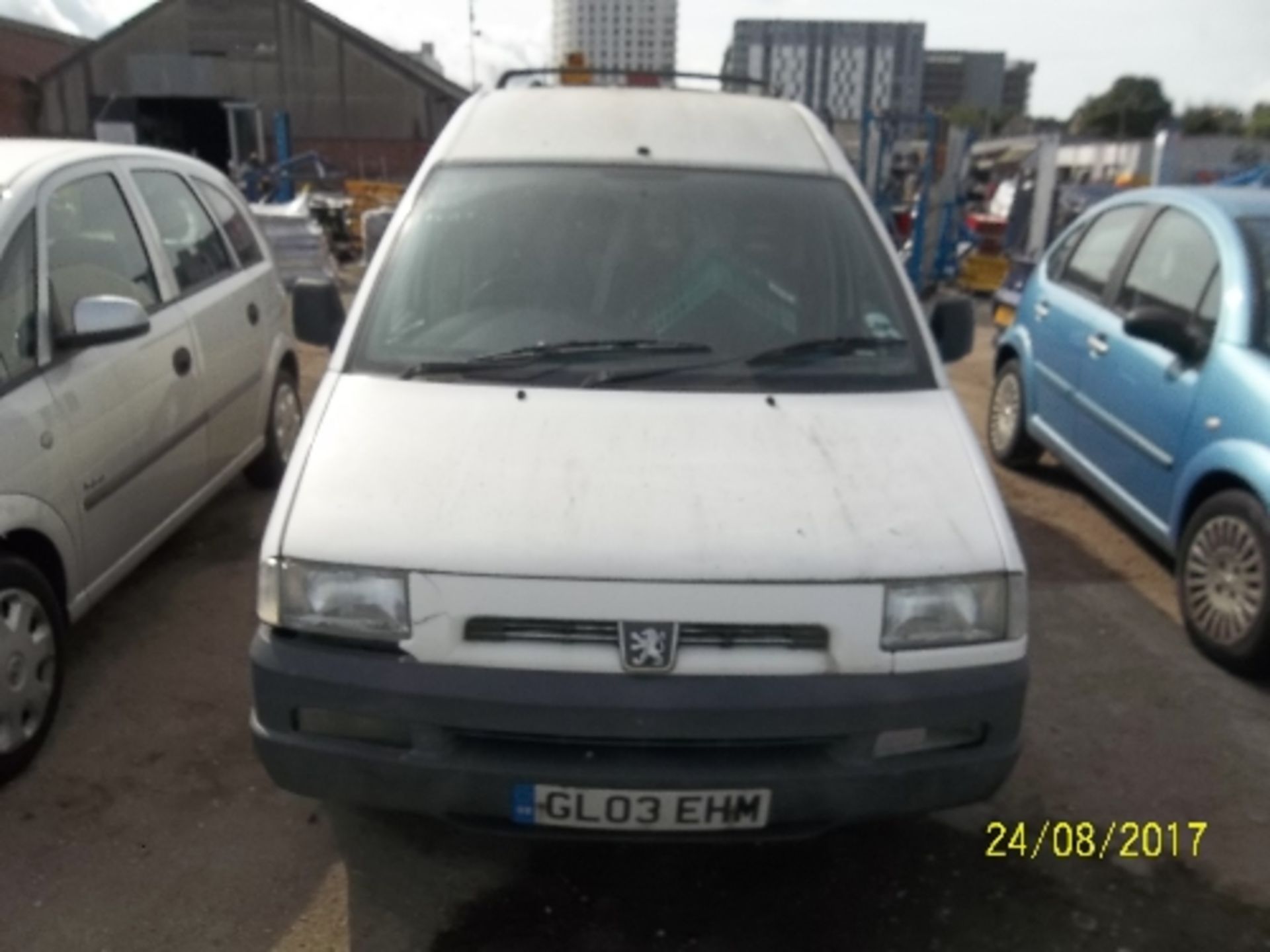 Peugeot Expert HDI Panel van - GL03 EGM Date of registration: 19.05.2003 1997cc, diesel, manual