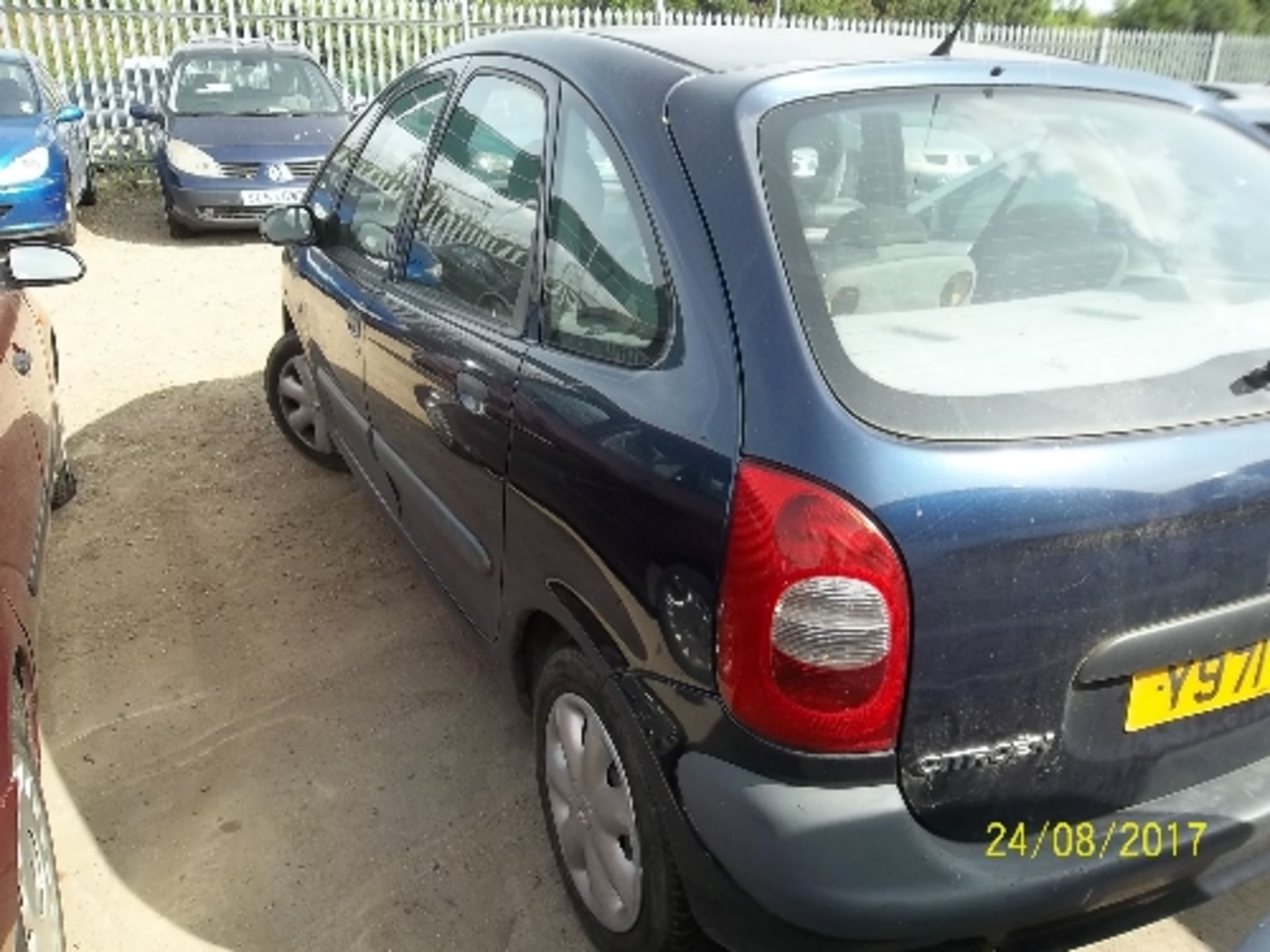 Citroen Xsara Picasso SX HDI Estate - Y971 MNO Date of registration: 19.06.2001 1997cc, diesel, - Image 4 of 4