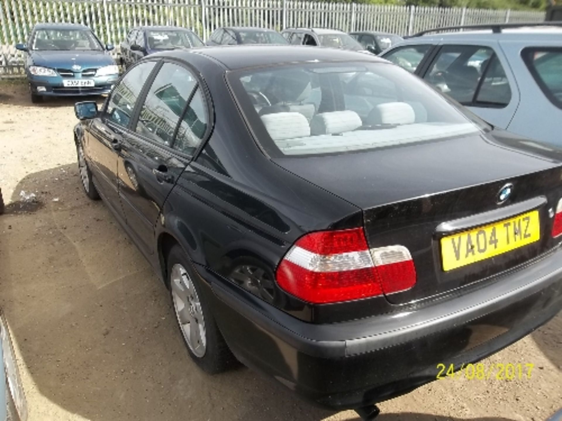 BMW 316I ES- VA04 TMZ Date of registration: 30.06.2004 1796cc, petrol, manual, black Odometer - Image 4 of 4