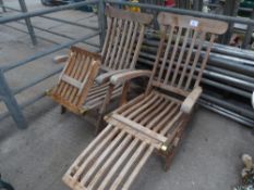 2 teak garden recliners