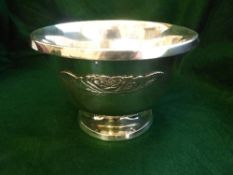 Hallmarked silver rose bowl, designed for The Year of The Rose by Algernon Asprey, London, 19ozt.