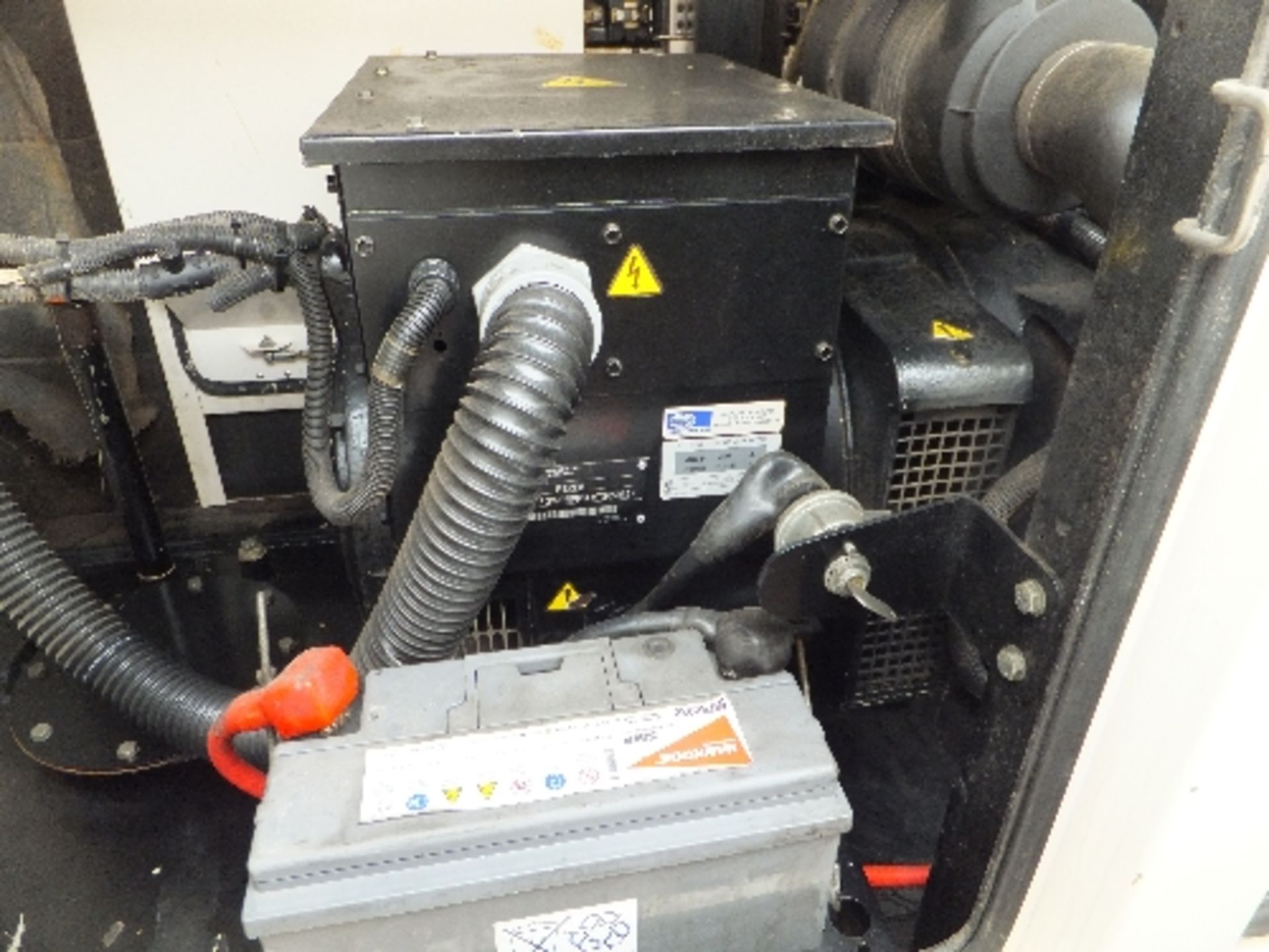Wilson Perkins 45kva generator RMP 42,658 hours HF3757 - Image 5 of 6