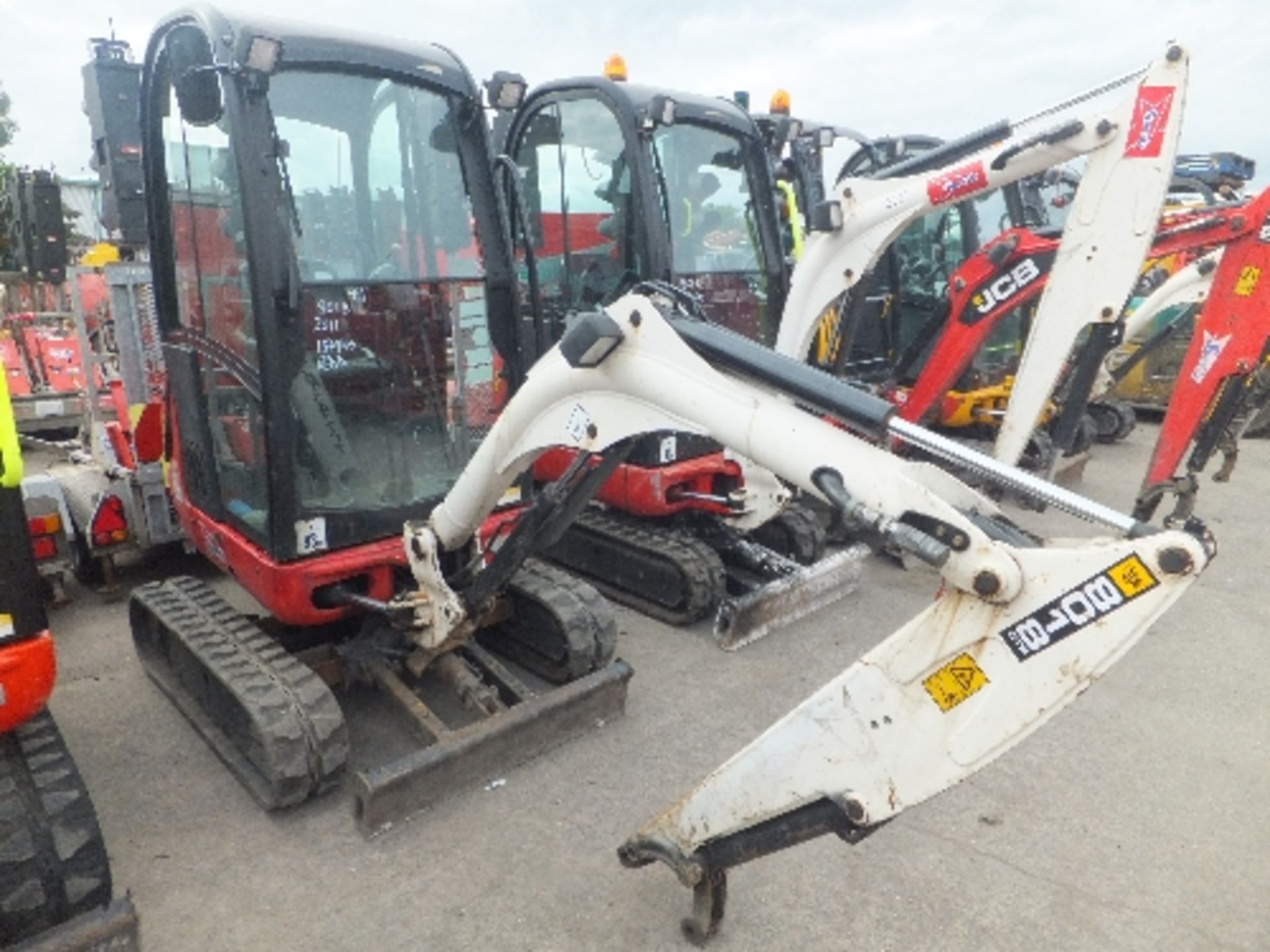 JCB 801.8 mini digger 2011 1544hours RDD expanding tracks JCB1544767