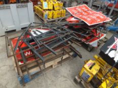 2 pallets of road signs