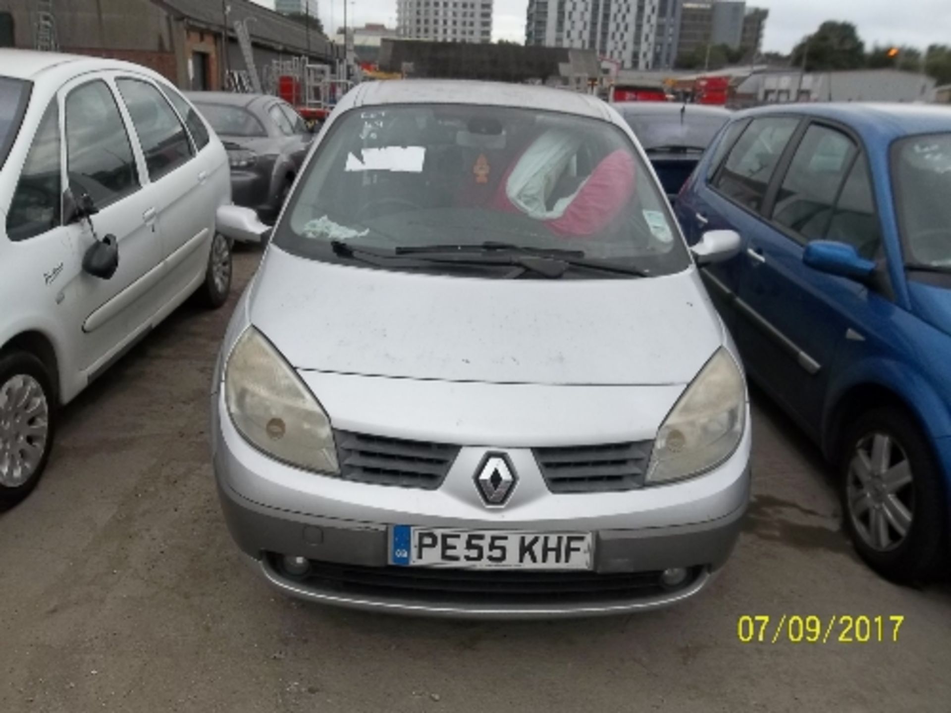 Renault G-Scenic Dynamique VVT - PE55 KHF Date of registration: 05.11.2005 1998cc, petrol, manual,