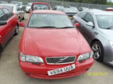 Volvo C70 T5 Coupe - V694 UUA Date of registration: 14.12.1999 2319cc, petrol, manual, red