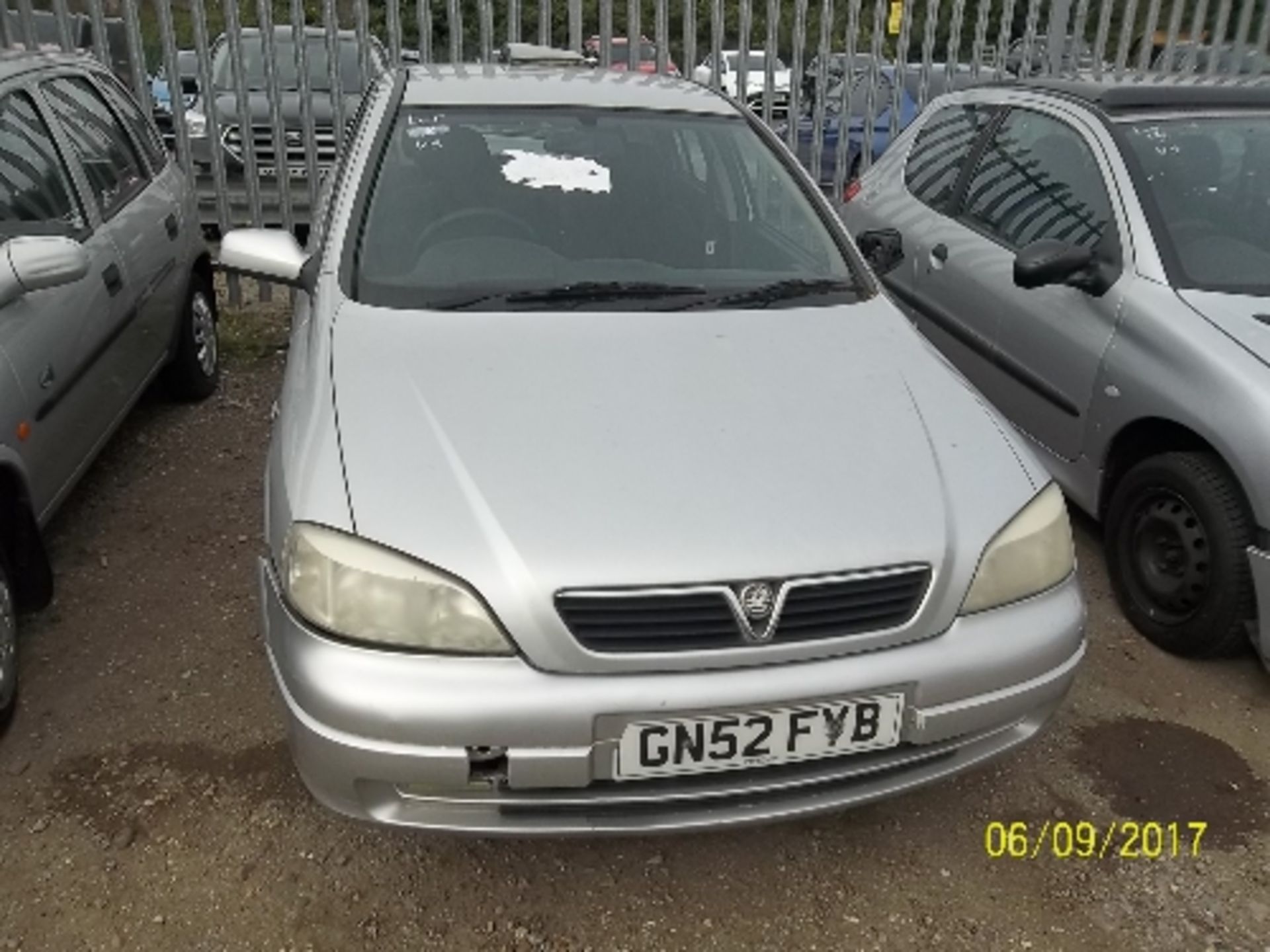 Vauxhall Astra Club 8V - GN52 FYB Date of registration: 26.09.2002 1598cc, petrol, manual, silver