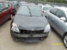 Renault Clio Extreme 16V - RA55 FUB Date of registration: 25.10.2005 1149cc, petrol, manual, black