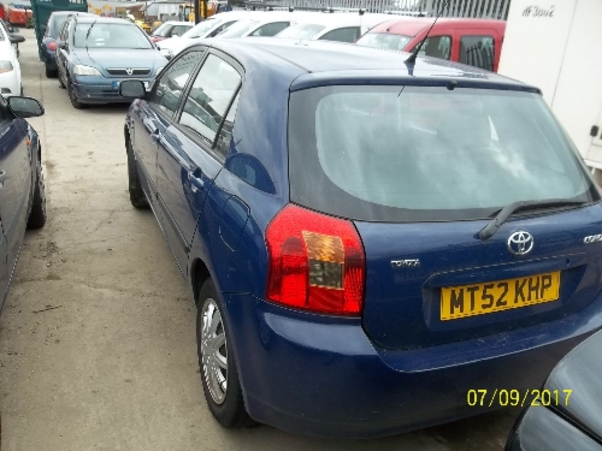 Toyota Corolla T2 VVTI - MT52 KHP Date of registration: 12.12.2002 1398cc, petrol, manual, blue - Image 4 of 4