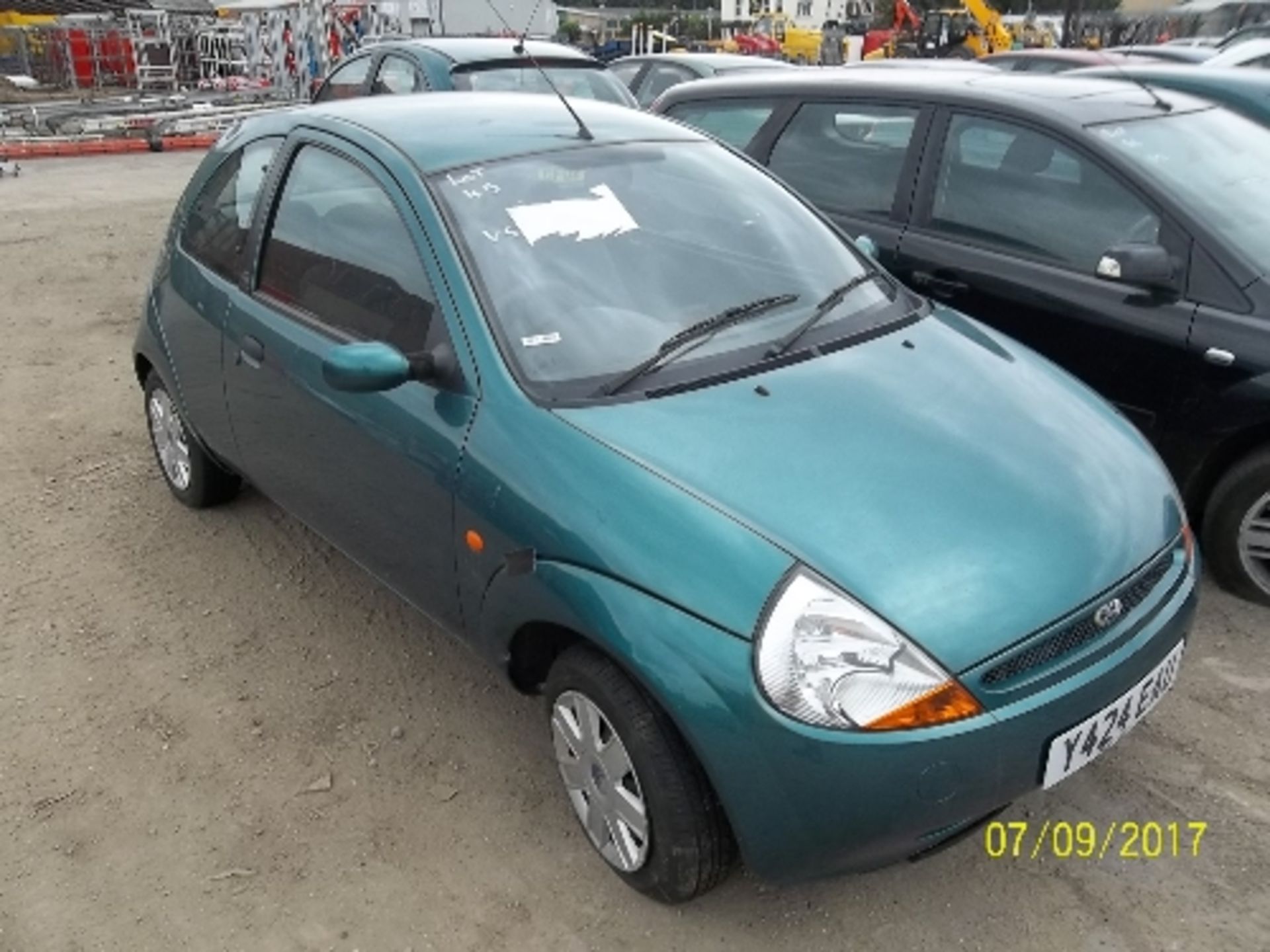 Ford KA 2- Y424 EAU Date of registration: 14.03.2001 1299cc, petrol, manual, green Odometer reading: - Image 2 of 4