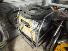 JCB petrol hydraulic breaker pack and hose