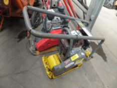 Wacker petrol plate compactor