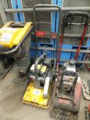 Wacker petrol plate compactor