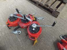 3 recovery winches