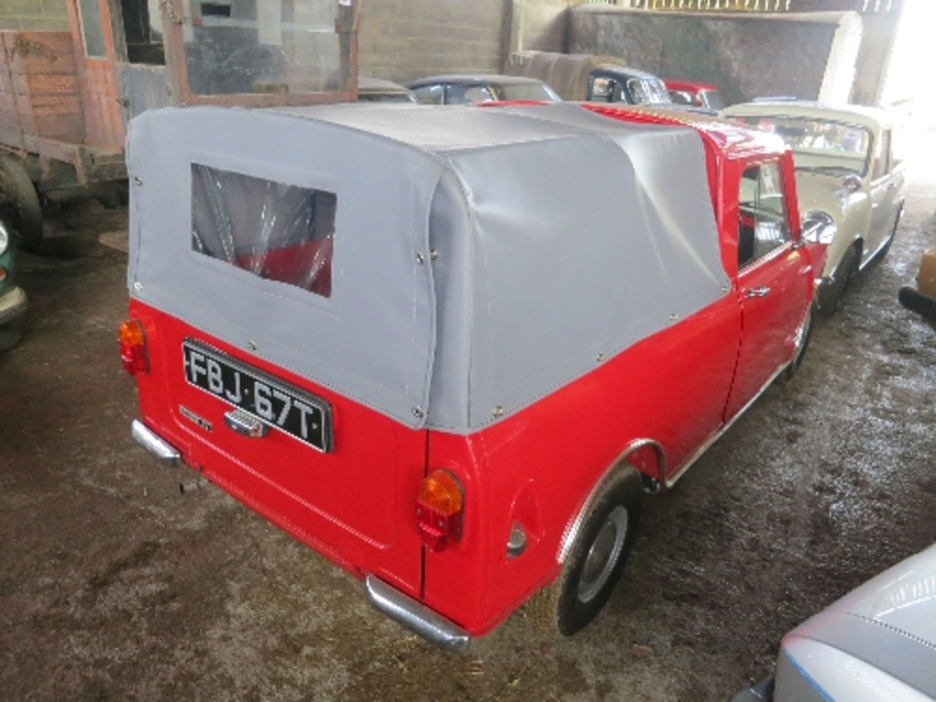 AUSTIN/MORRIS MINI 1000 PICKUP WITH CANVAS TILT Registration Number: FBJ 67T - 04/04/1979 - - Image 4 of 4