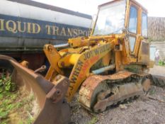 Caterpillar 953 tracked shovel c/w 4 in 1 bucket