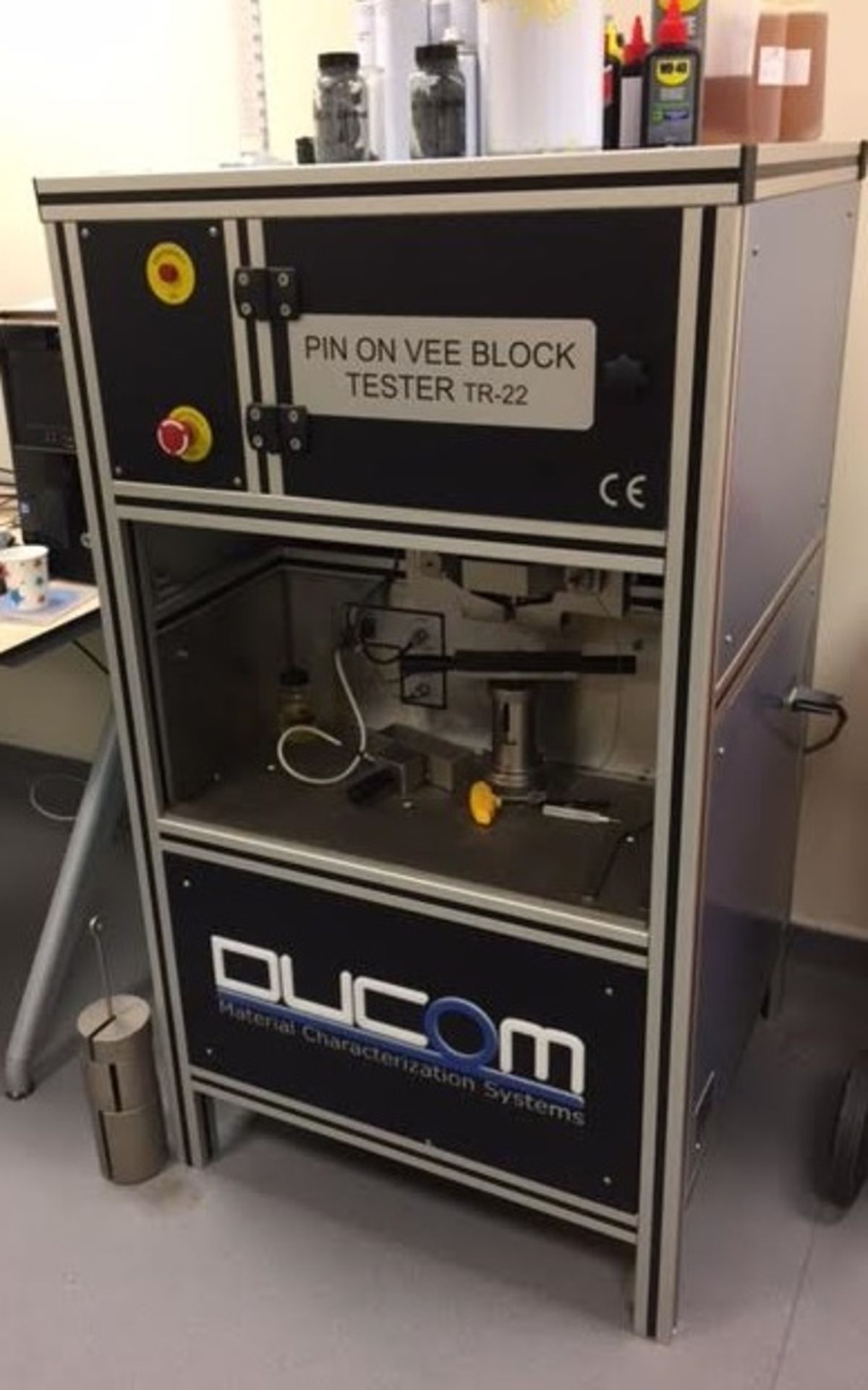 1 x Ducom TR22 Pin and Vee Block Tester - Used to Evaluate Wear Preventive and Load Carrying - Bild 2 aus 10