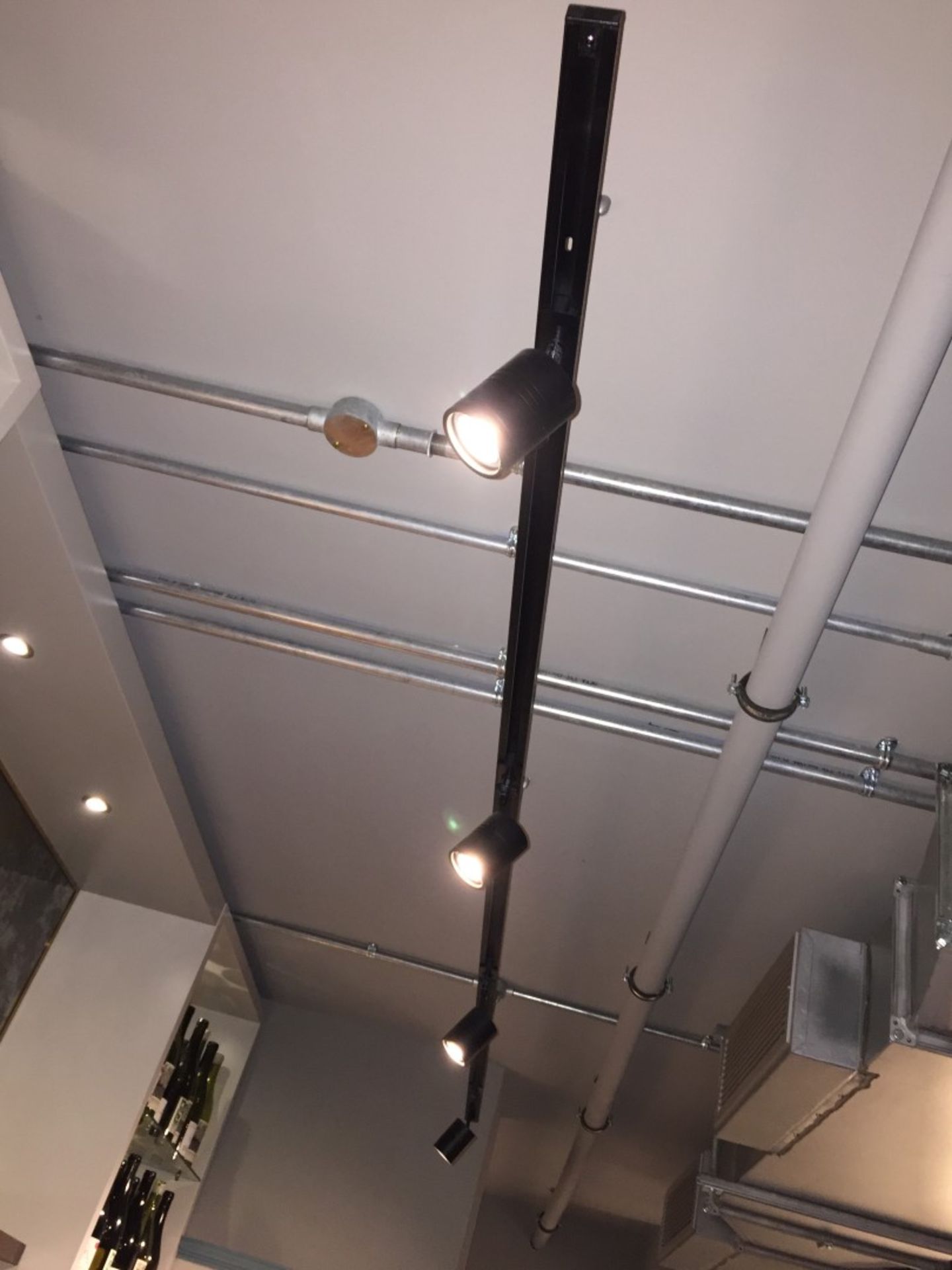 1 x Track Lighting With 4 Spot Lights - Approx 2.5 Metres In Length - Ref: WS/FF192 - Hotels, - Image 2 of 2