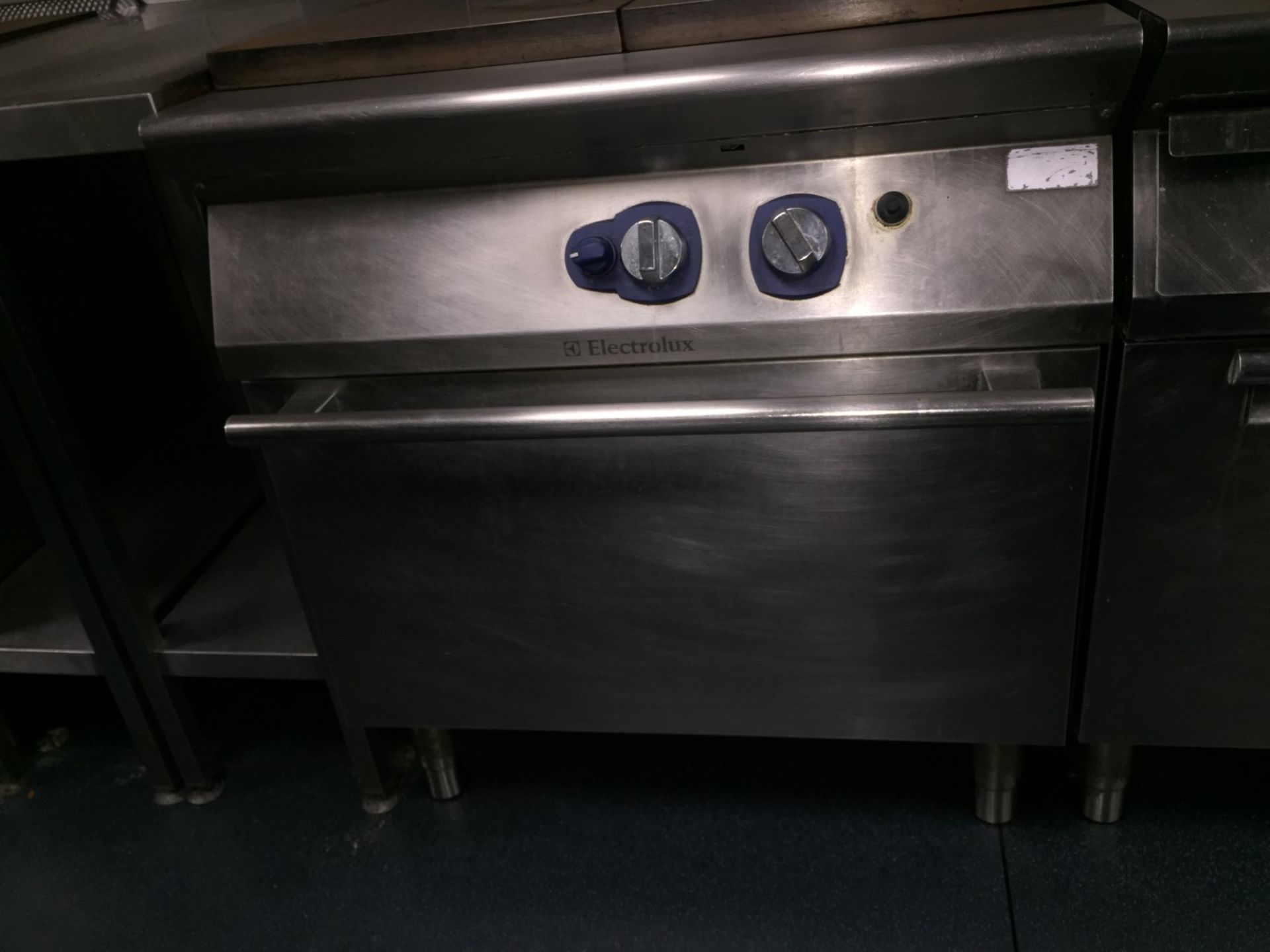 1 x Electrolux Commercial Stainless Steel Solid Top Oven With A Durable Cast-iron Cooking Surface - - Image 15 of 19