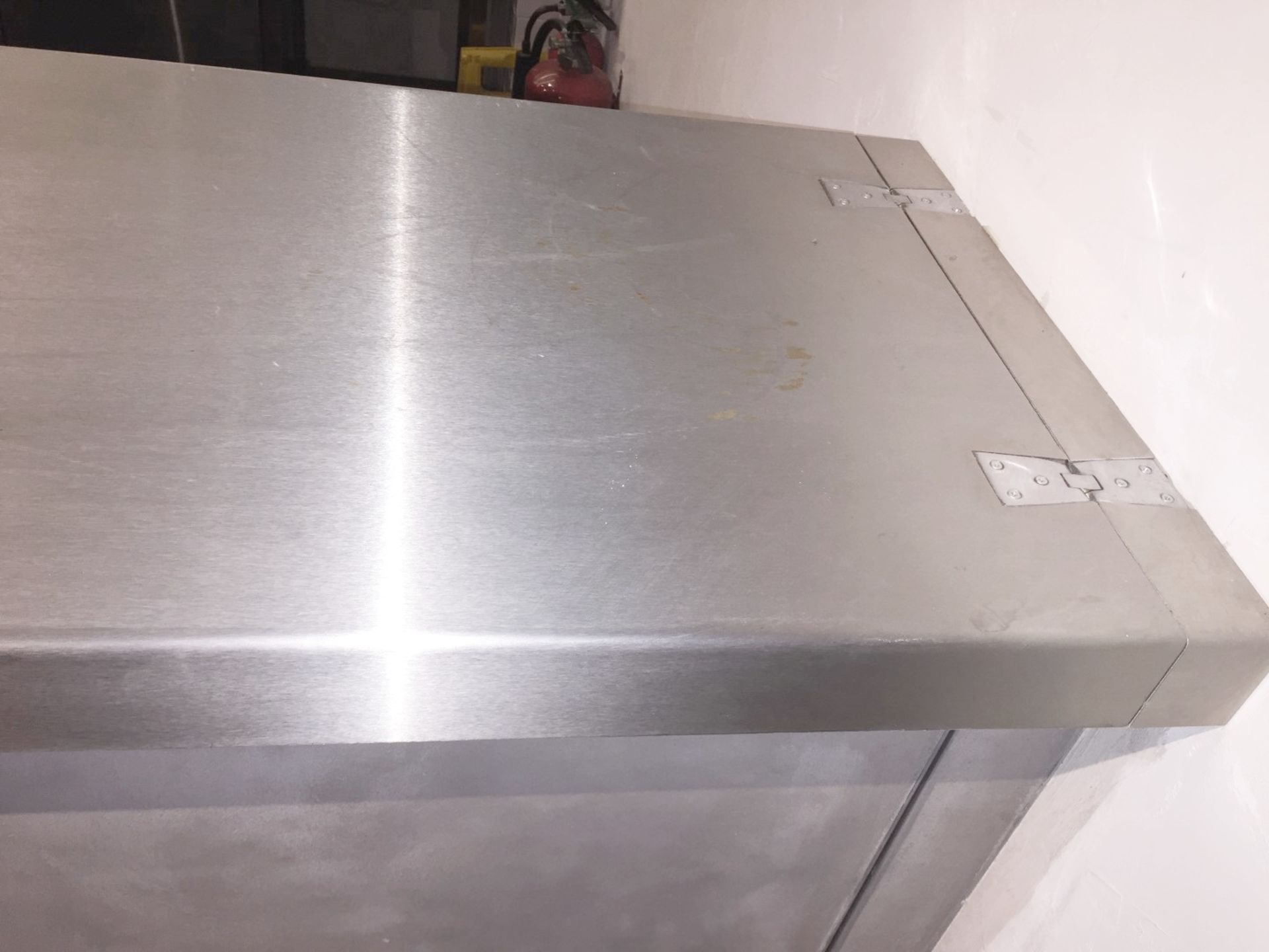 1 x Restaurant Serving Counter Featuring Stainless Steel Top And Hatches At Both Ends - Originally I - Image 8 of 11