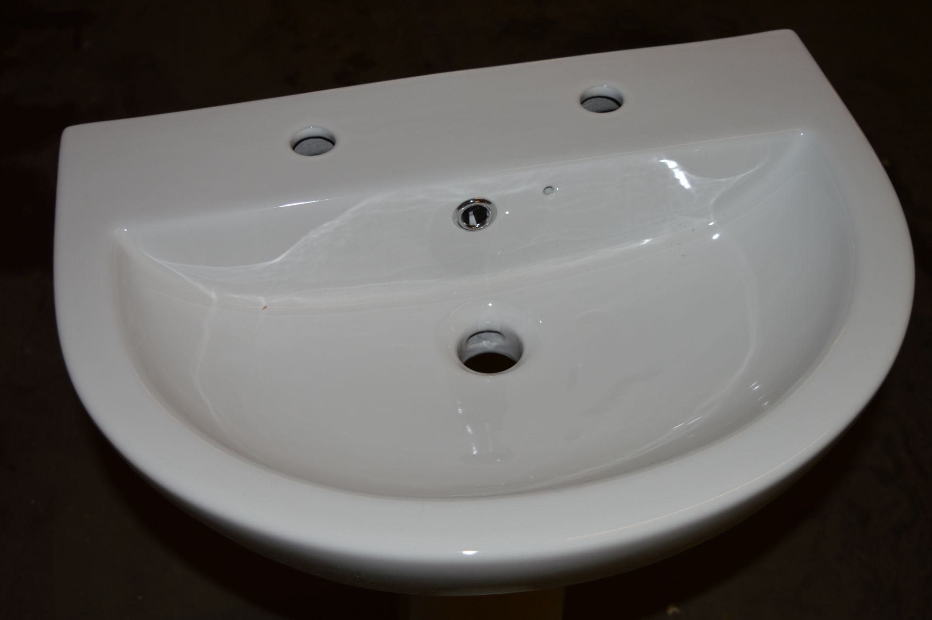 1 x Elena 550mm Sink Basin With Pedestal - Unused Stock - CL190 - Ref BOLT010 - Location: Bolton - Image 2 of 3