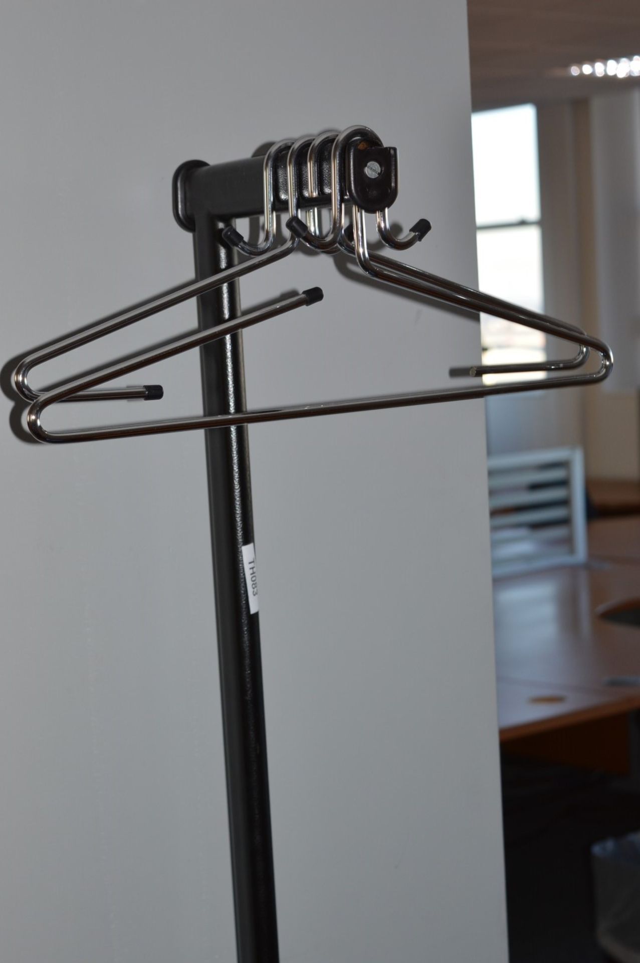 1 x Coat and Umbrella Stand - CL400 - Ref 083 - Location: Manchester M32 Collection must take - Image 2 of 3