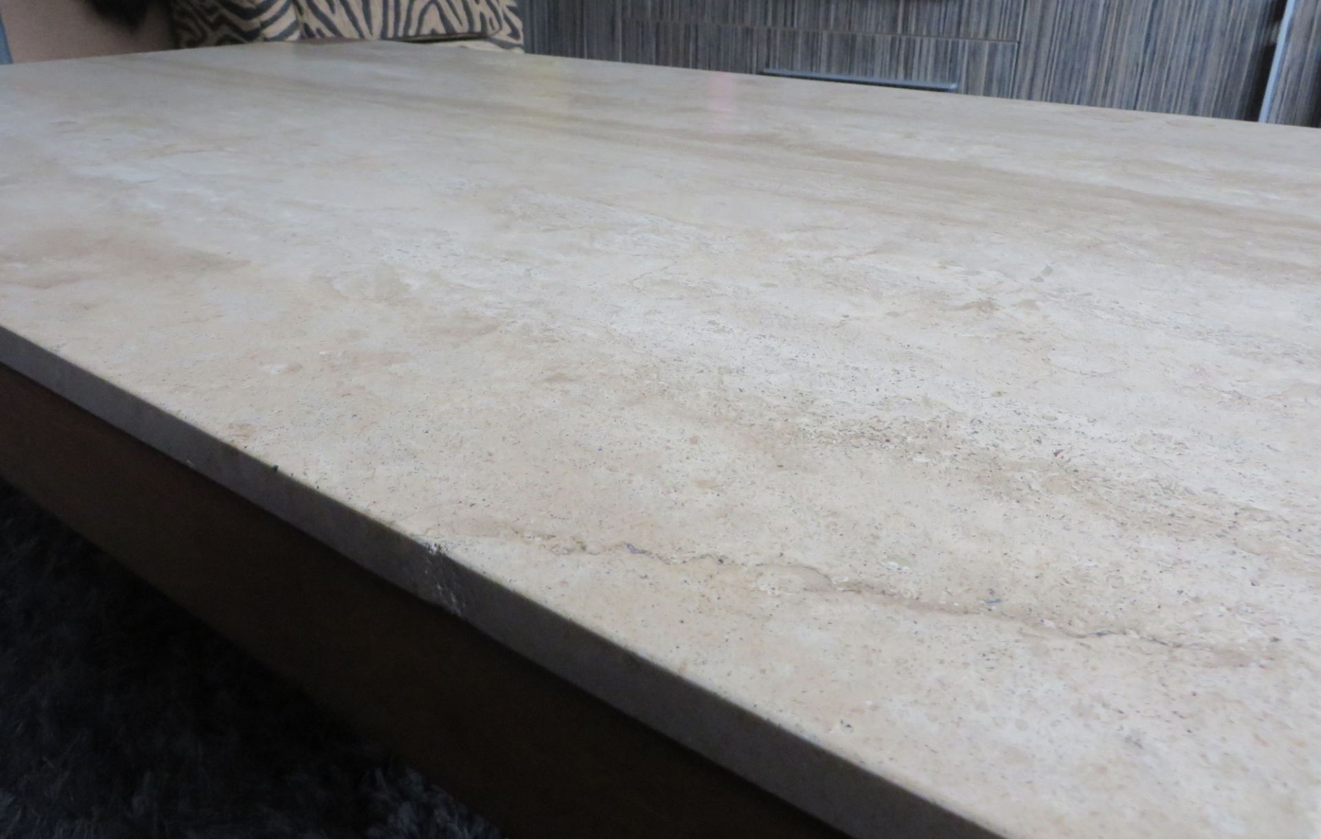 1 x Contemporary Oak and Travertine Coffee Table - CL175 - Location: Altrincham WA14 - NO VAT ON THE - Image 6 of 7