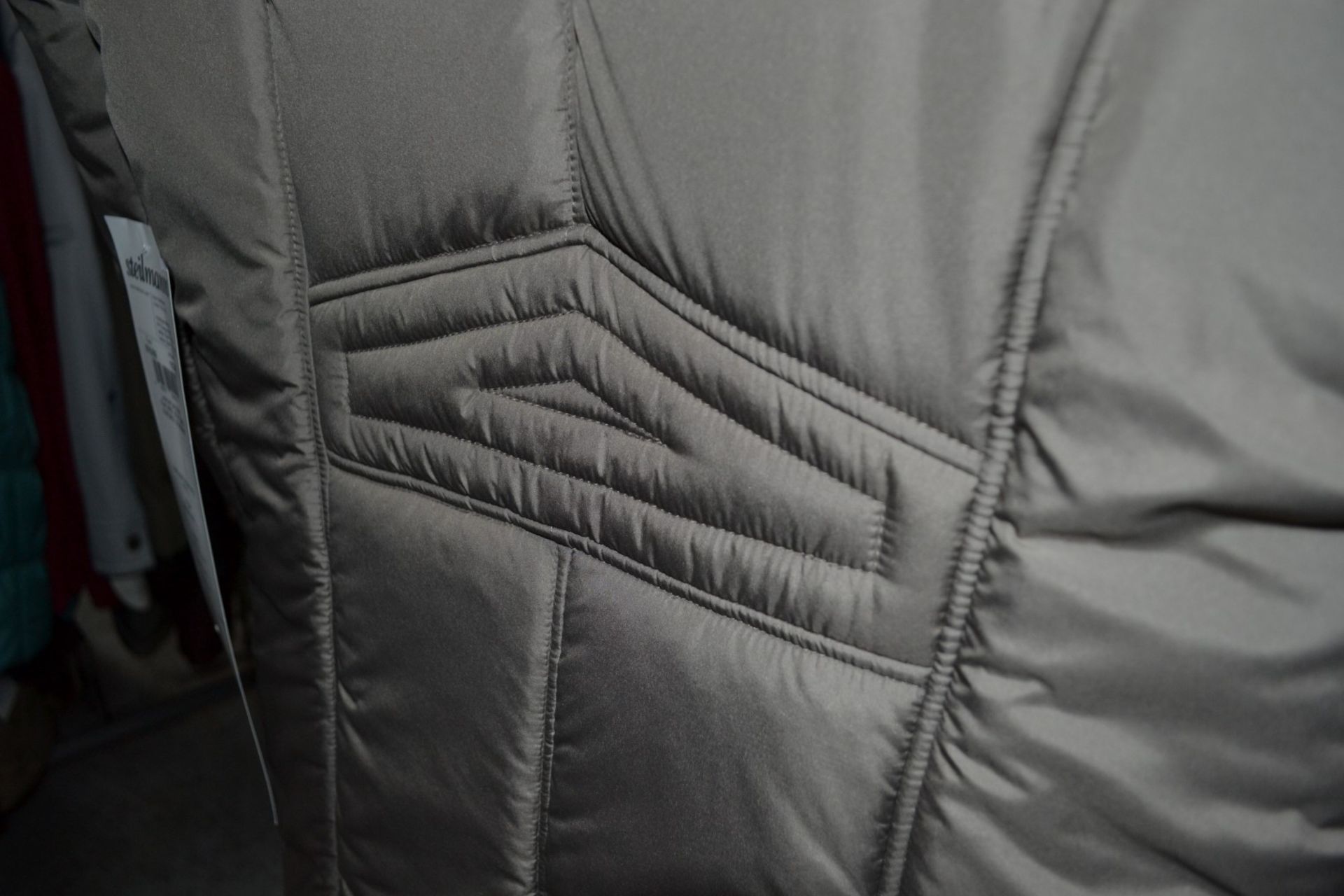 1 x Steilmann Kirsten Quilted Womens Coat / Jacket - CL210 - Ref SC2070 - Location: Altrincham WA14 - Bild 7 aus 7