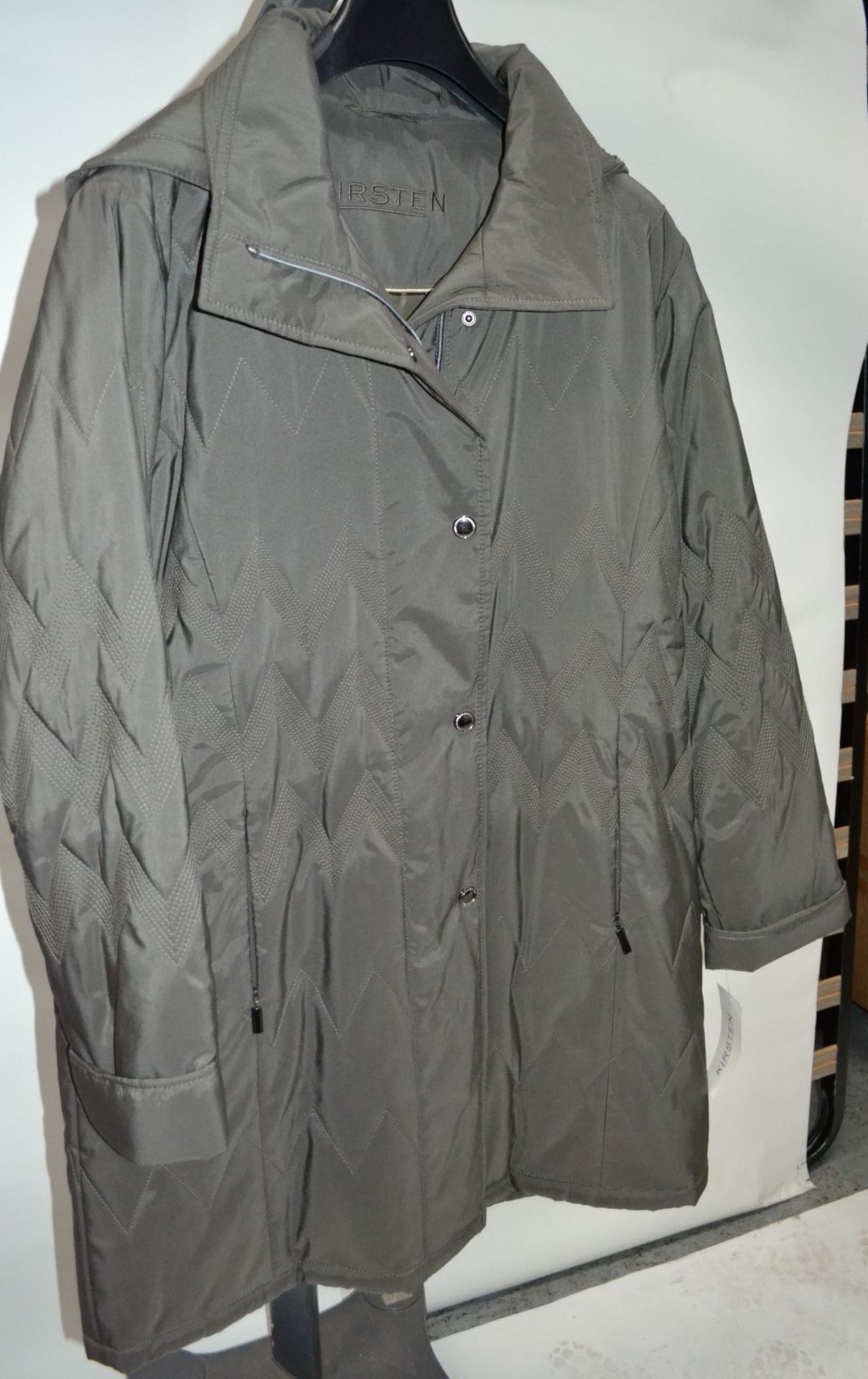 1 x Steilmann Kirsten Womens Hooded Grey Size 16 Coat - CL210 - Ref SC2058 - Location: Altrincham WA - Bild 4 aus 8