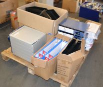 1 x Assorted Stationary Pallet - CL185 - Ref: DRT0636 - Location: Stoke ST3 Items located in Stoke-