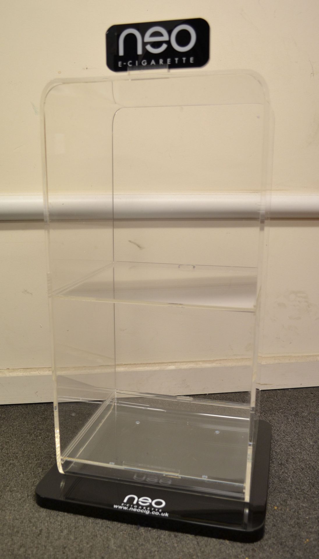 1 x Acrylic Counter Top Display Unit - New & Boxed - CL185 - Ref: DRTNEODSPLY - Location: Stoke ST3