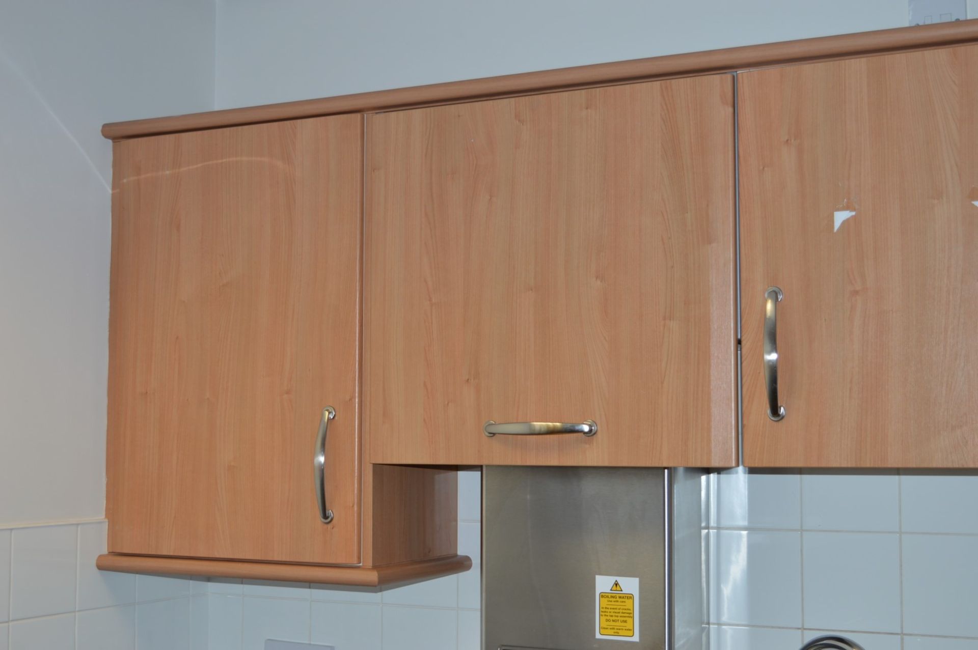 1 x Contemporary Kitchen - Includes Selection of Carcasses With Beech Doors, Chrome Handles, Black - Image 3 of 10