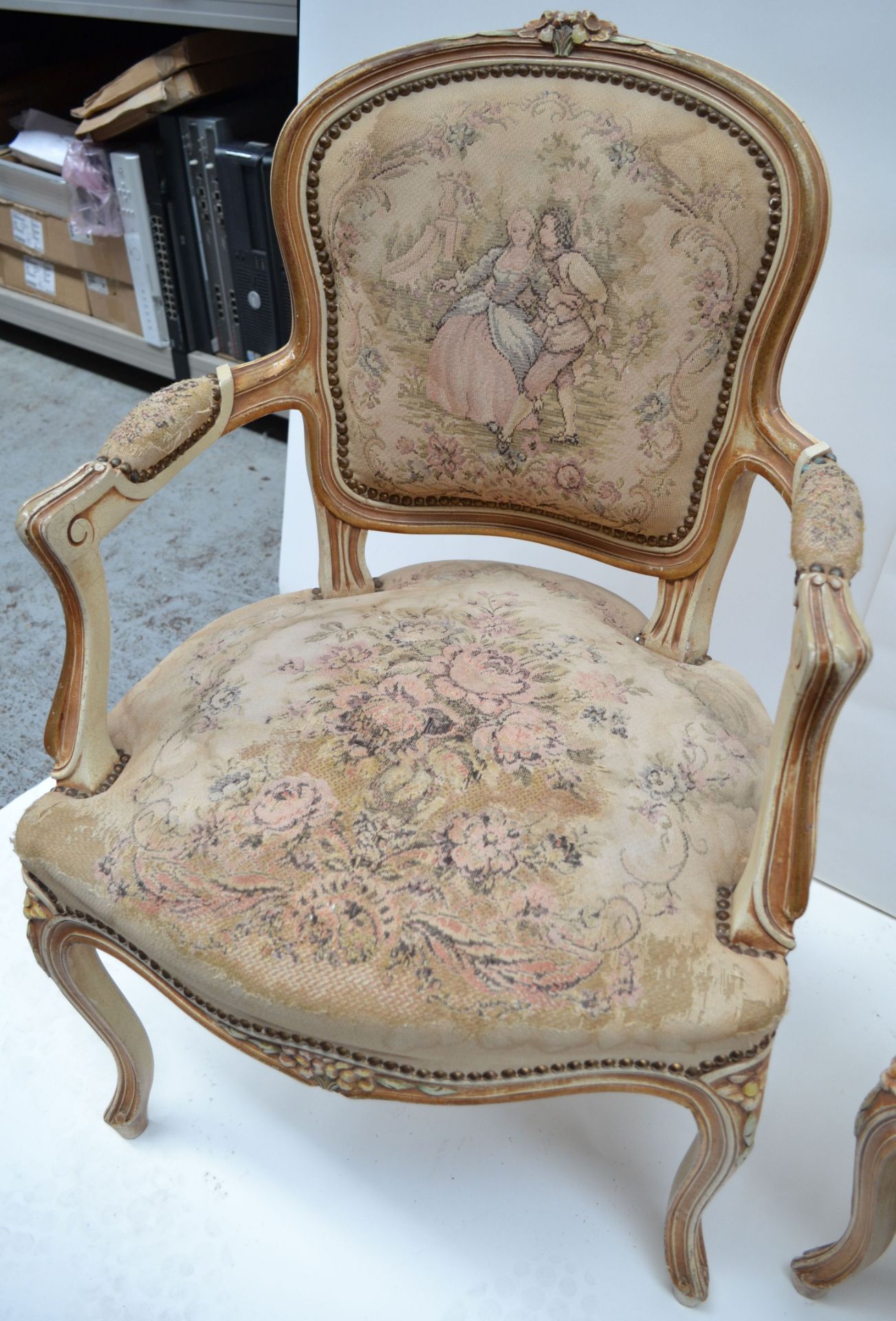 2 x Attractive Waring & Gillow Vintage Chairs - AE002 - CL007 - Location: Altrincham WA14 - No VAT O - Bild 2 aus 17