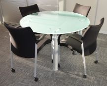 1 x Smoked Glass Meeting Table With Four Senator T117A Havana Extreme Office Chairs - CL400 - Ref