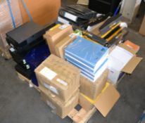 1 x Assorted Stationary Pallet - CL185 - Ref: DRT0643 - Location: Stoke ST3 Items located in Stoke-