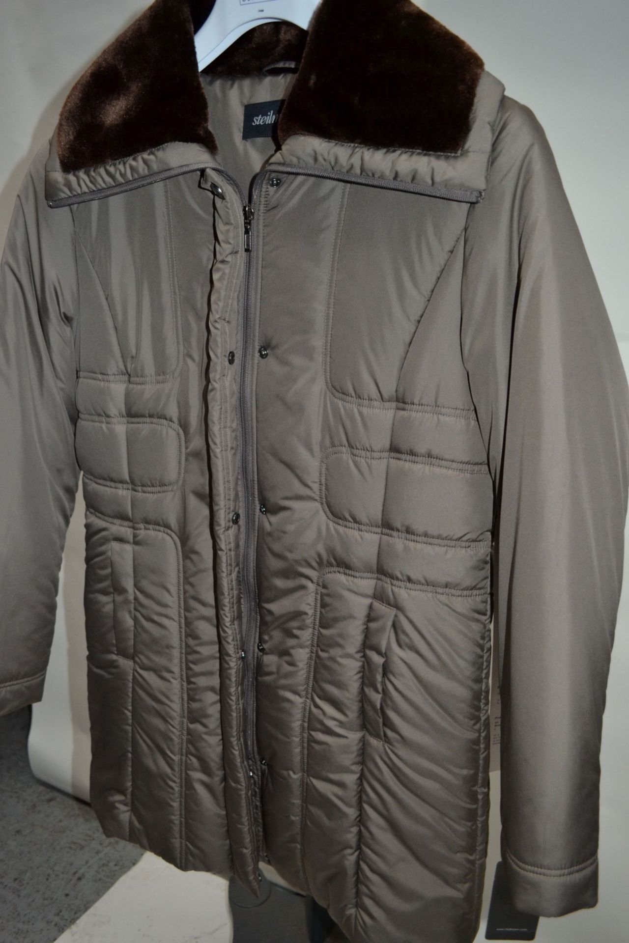 1 x Steilmann Kirsten Quilted Womens Coat / Jacket - CL210 - Ref SC2070 - Location: Altrincham WA14 - Bild 4 aus 7