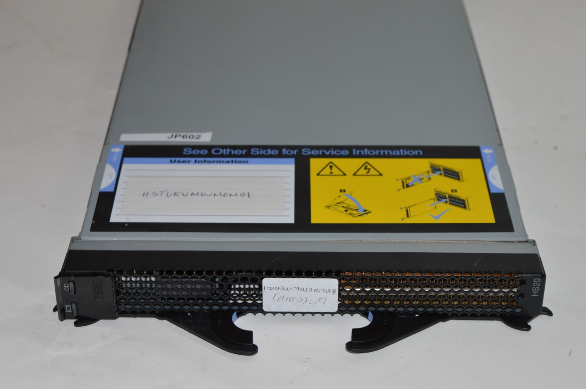 1 x IBM HS20 Blade Server - Model 35G - Includes 1 x Xeon Processors and 3gb Ram - CL400 - Ref JP607 - Image 4 of 4