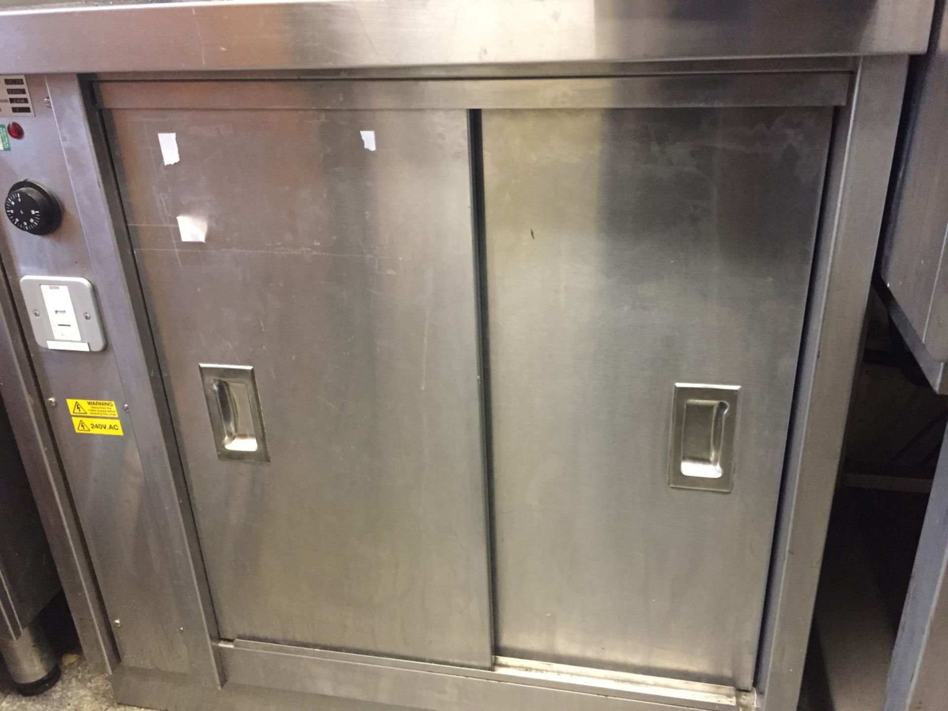 1 x Stainless Steel Commercial Hot Cupboard - Dimensions: W90 x D55 x H90cm - CL191 - Location: - Image 2 of 5