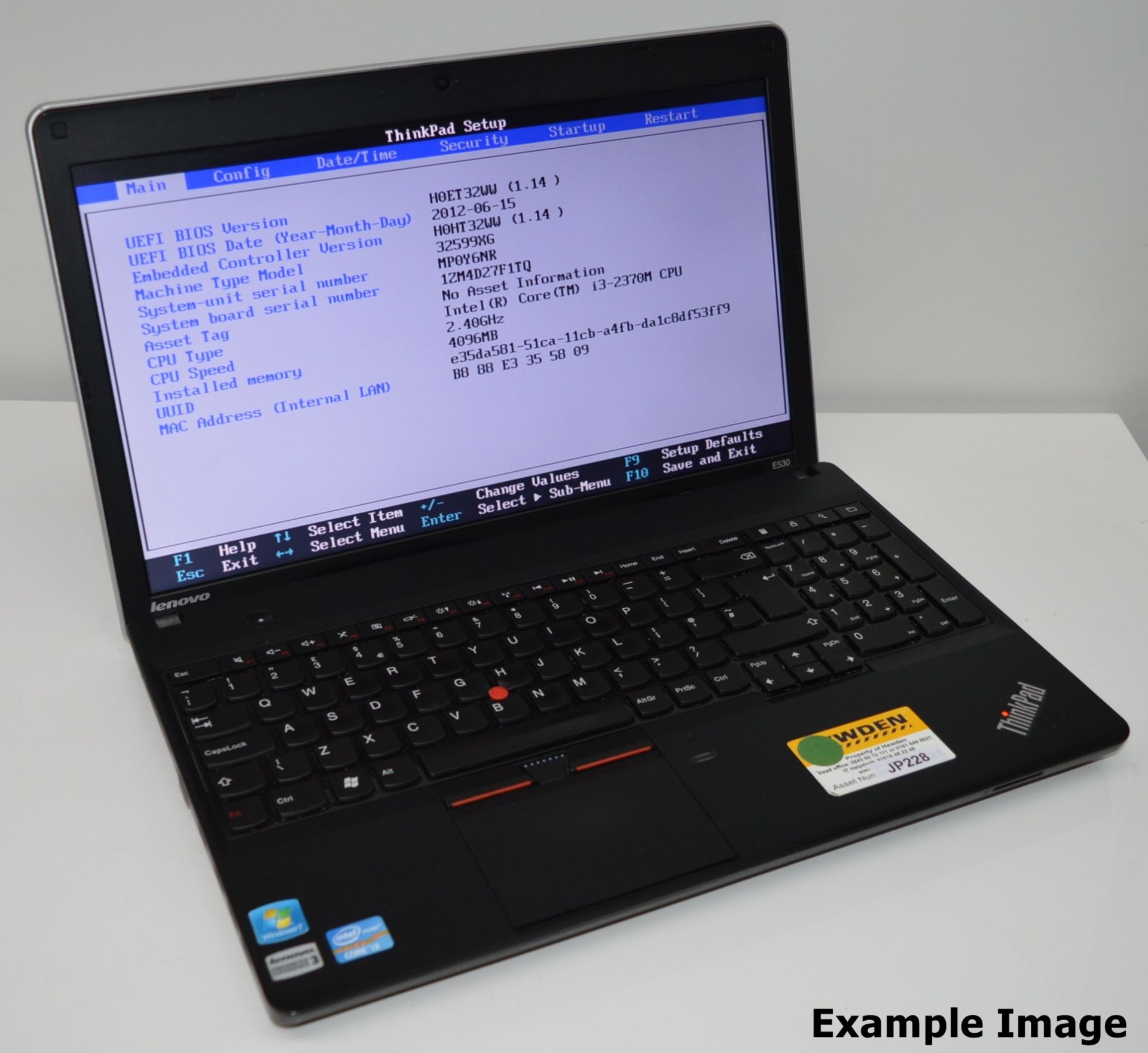 1 x Lenovo Thinkpad E530 Laptop Computer - Features 15.6 Inch Screen, Intel Core i3-2370M 2.4ghz