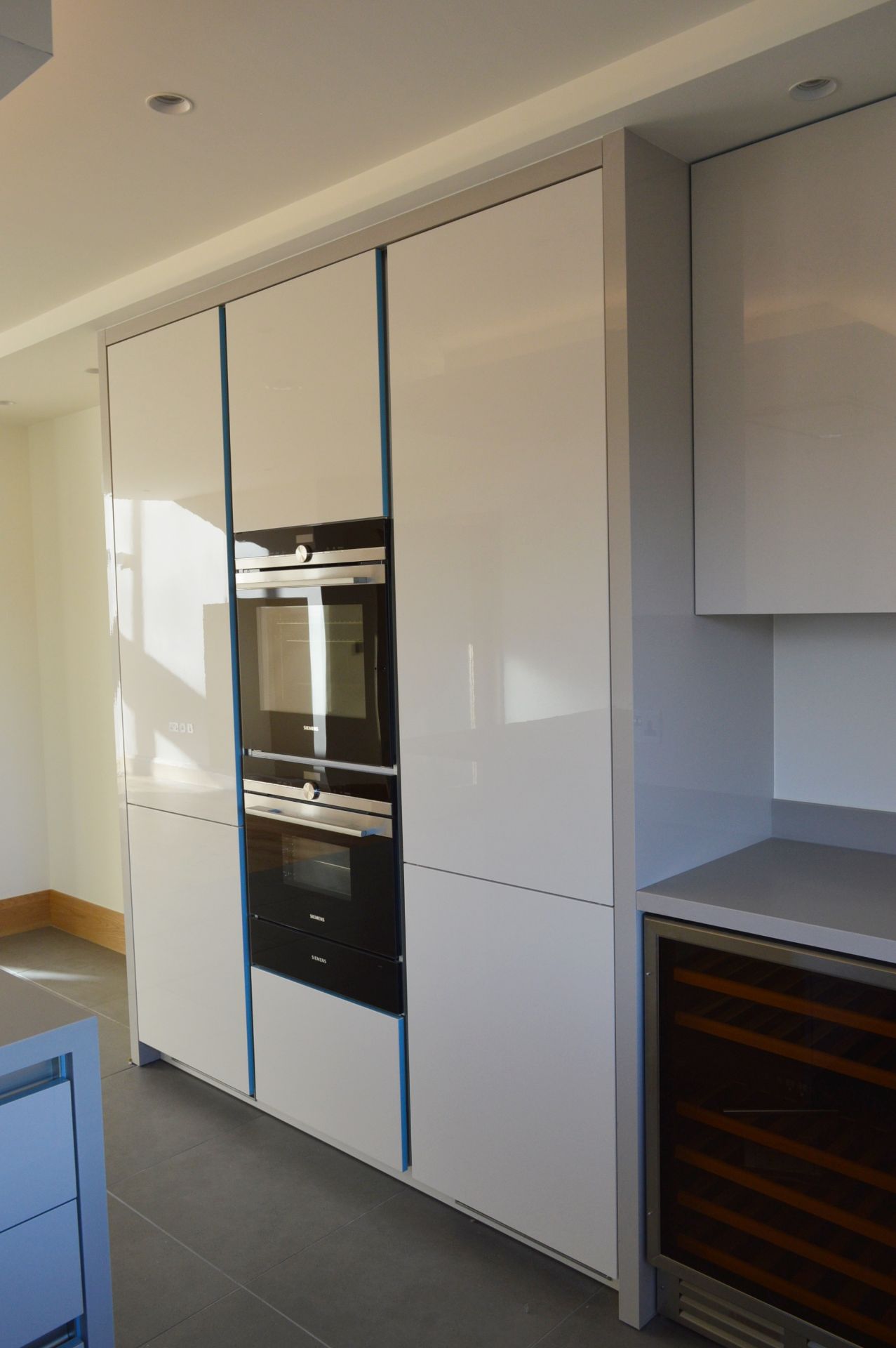 1 x Stunning KELLER Handleless FITTED KITCHEN With Corian Clay Worktops, Centre Island With - Image 96 of 104