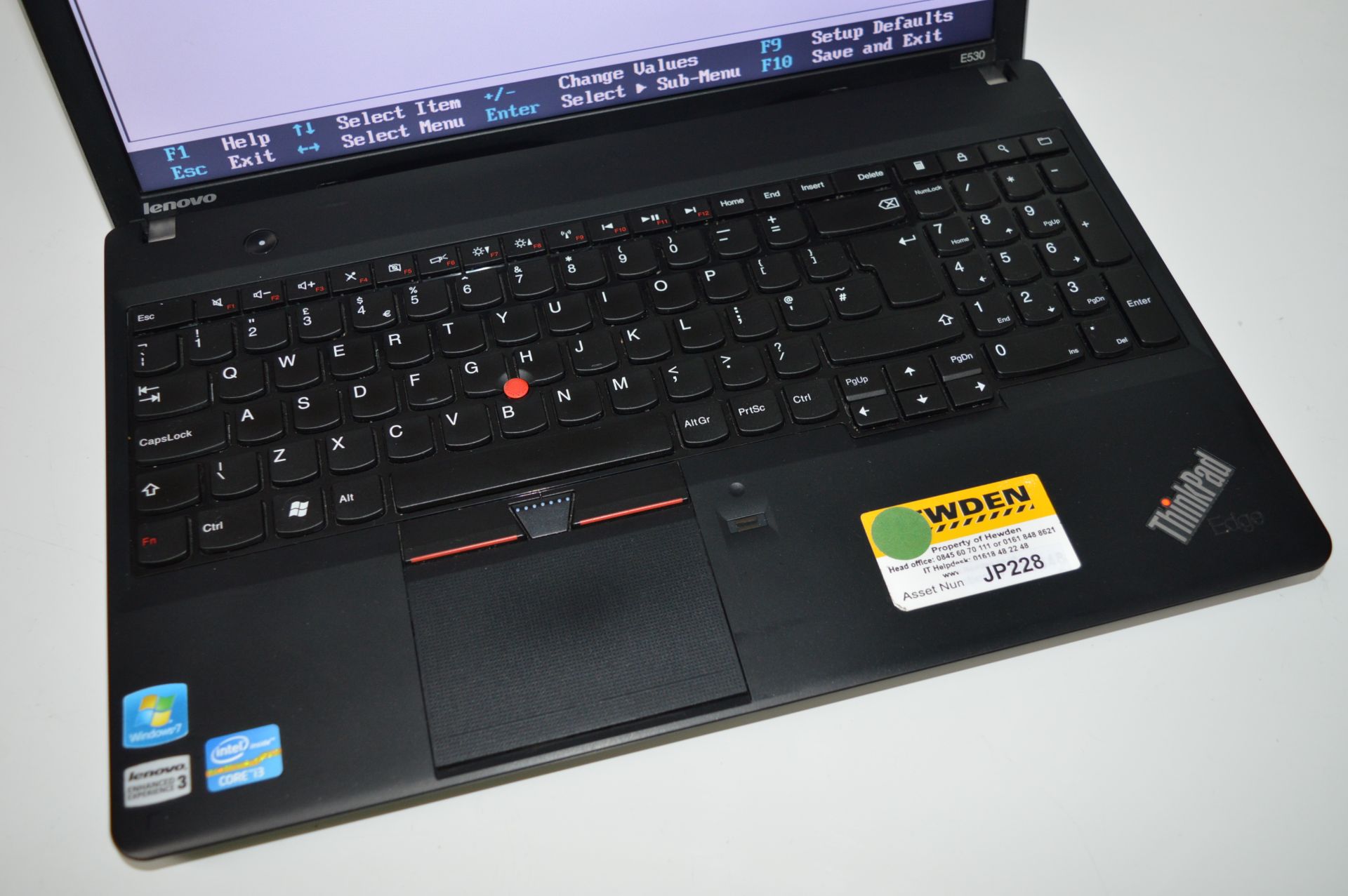 1 x Lenovo Thinkpad E530 Laptop Computer - Features 15.6 Inch Screen, Intel Core i3-2370M 2.4ghz