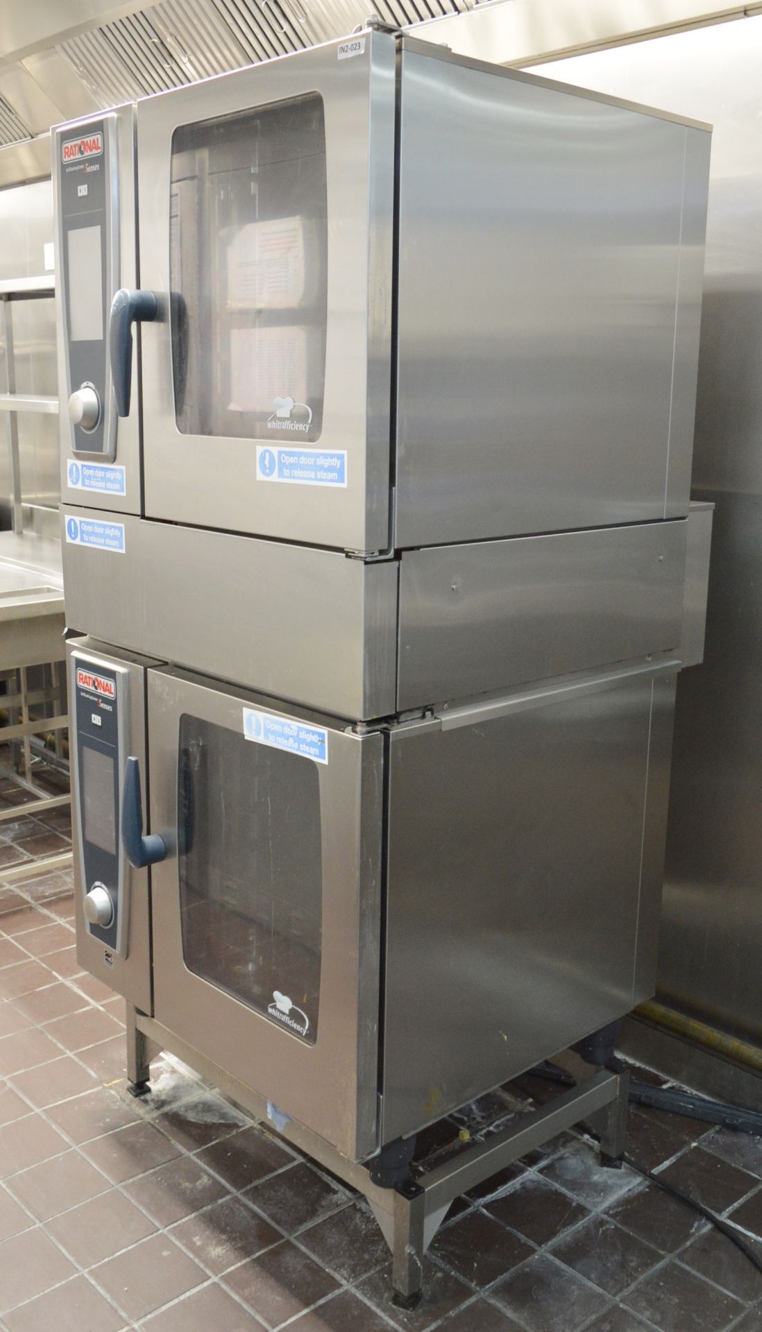 2 x Rational SCC WE 61G Gas Combination Ovens - Perfect For Hotels, Restaurants, Delis, Hospitals - Image 3 of 15