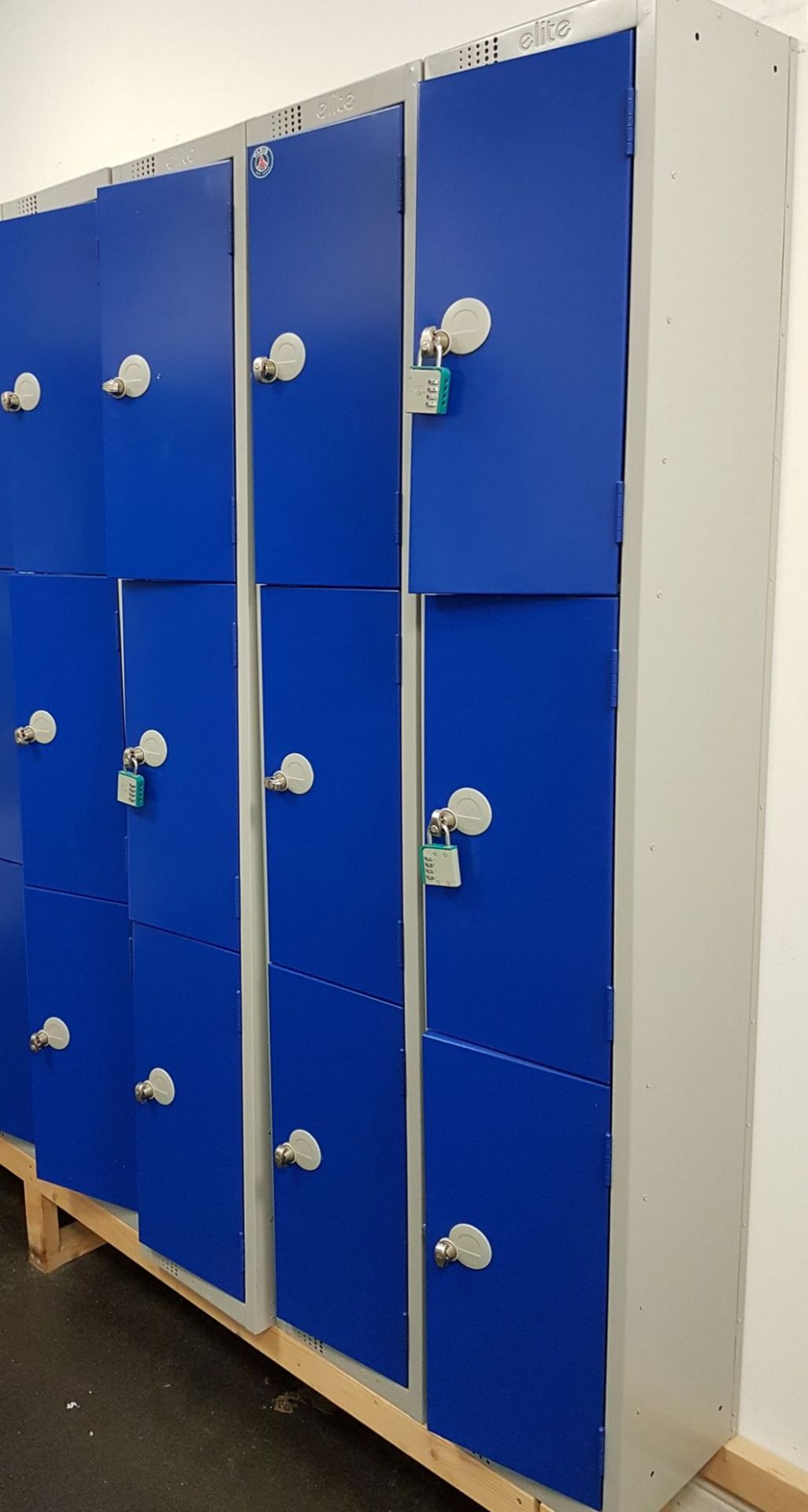 4 x Elite 3 Door Staff Clothes Lockers - Features Padlock Fittings, Welded and Riveted Steel - Image 3 of 6