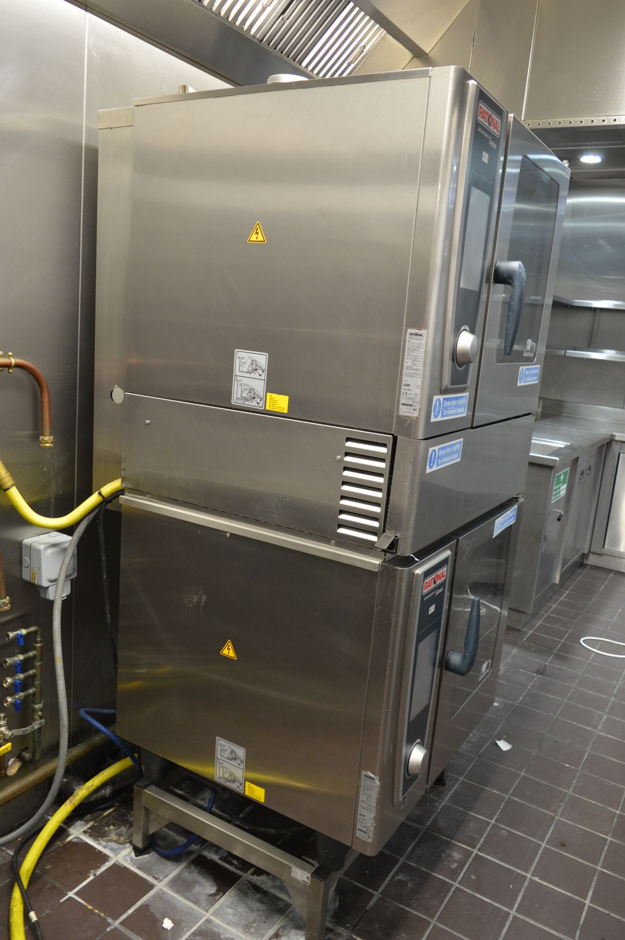2 x Rational SCC WE 61G Gas Combination Ovens - Perfect For Hotels, Restaurants, Delis, Hospitals - Image 5 of 15