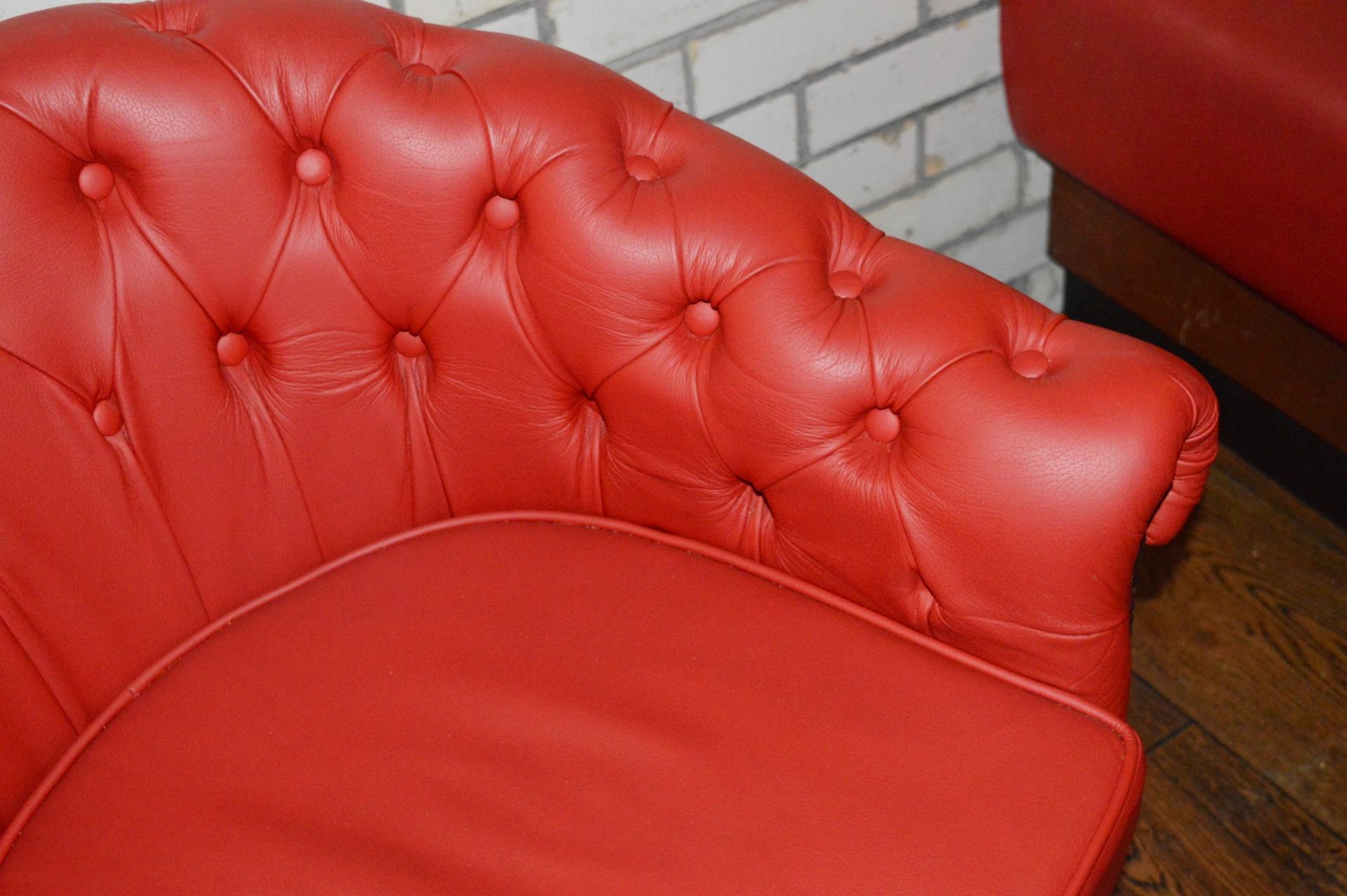 4 x Chesterfield Style Buttoned Back Red Leather Tub Chairs With Hardwood Legs Finished in an - Image 7 of 8