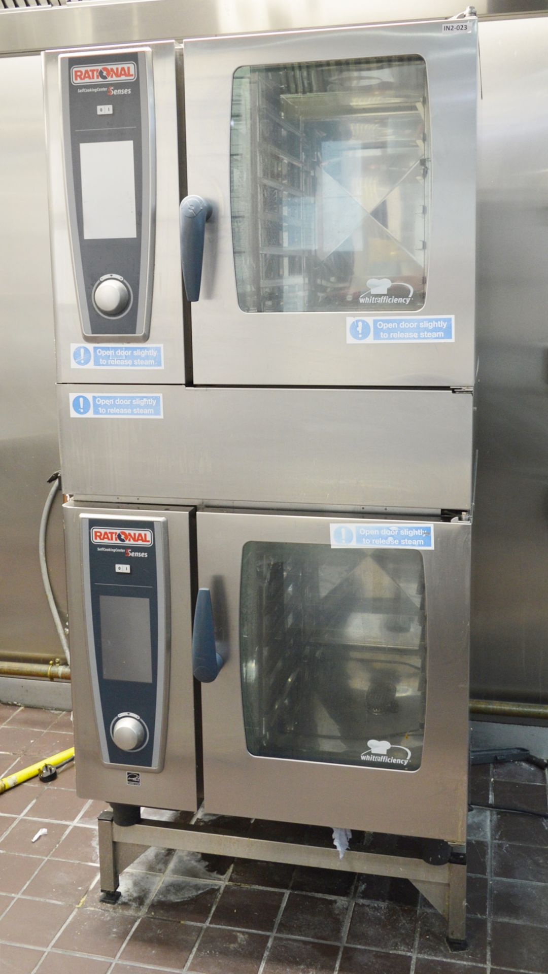 2 x Rational SCC WE 61G Gas Combination Ovens - Perfect For Hotels, Restaurants, Delis, Hospitals - Image 2 of 15