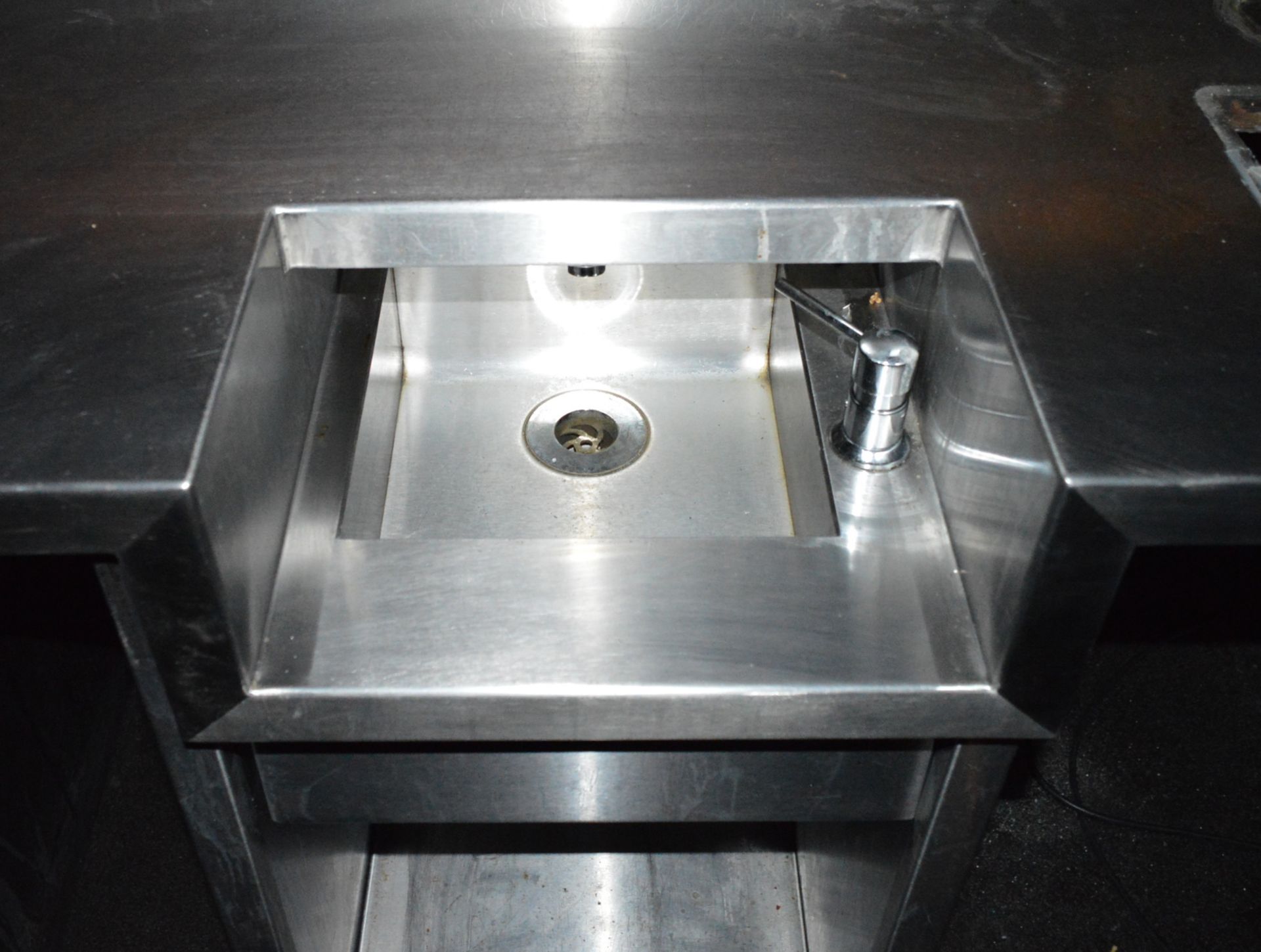 1 x Stainless Steel Bar Server Unit With Wash Basins - More Info to Follow - CL350 - Ref In2-060 - - Image 9 of 11